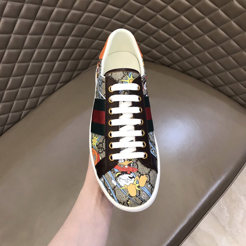G*u*i disney donald duck ace sneaker