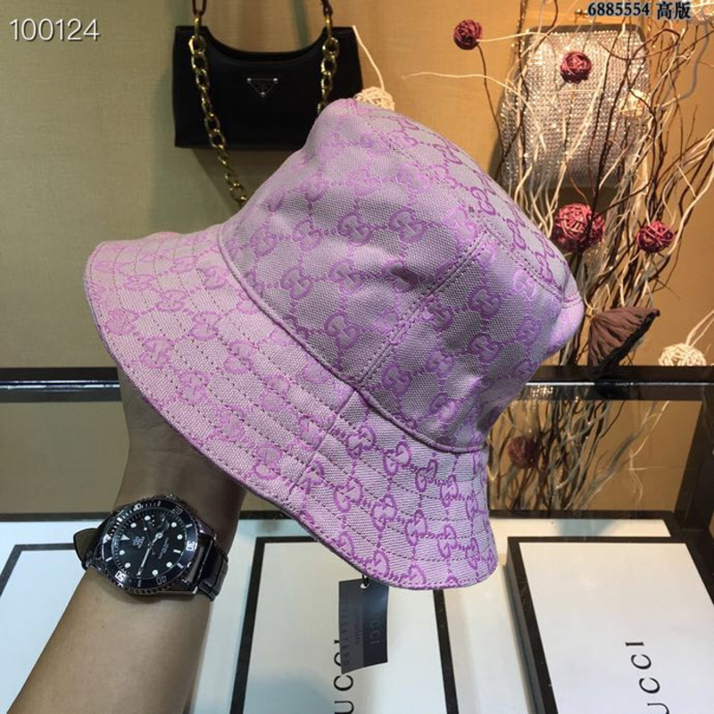 G*u*i lame bucket hat