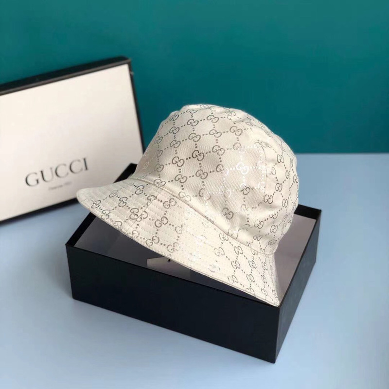 G*u*i lame bucket hat