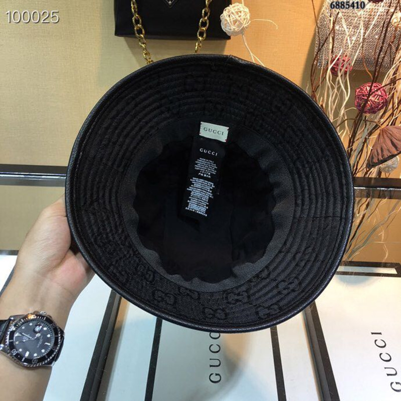 G*u*i x off-white the grid fedora