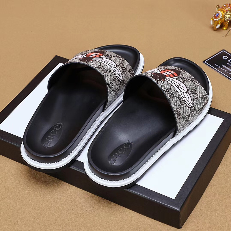 G*u*i bee printed slide sandal