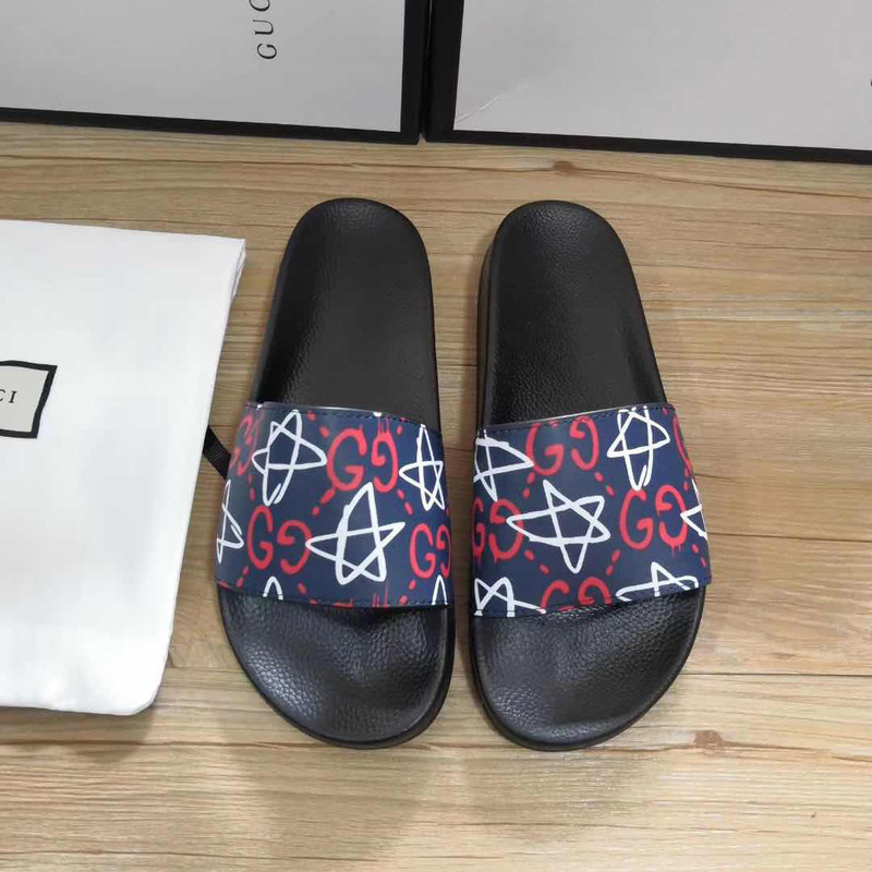 double G*u*i star printed slippers