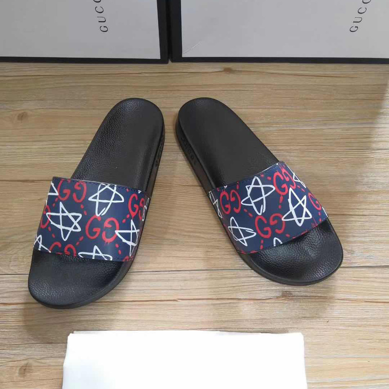 double G*u*i star printed slippers