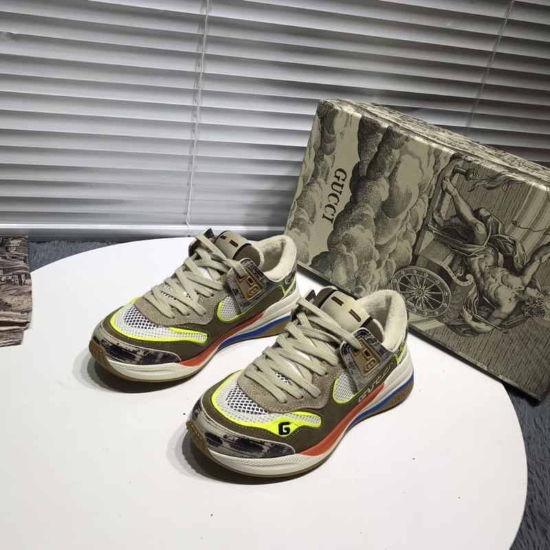 G*u*i ultrapace sneakers