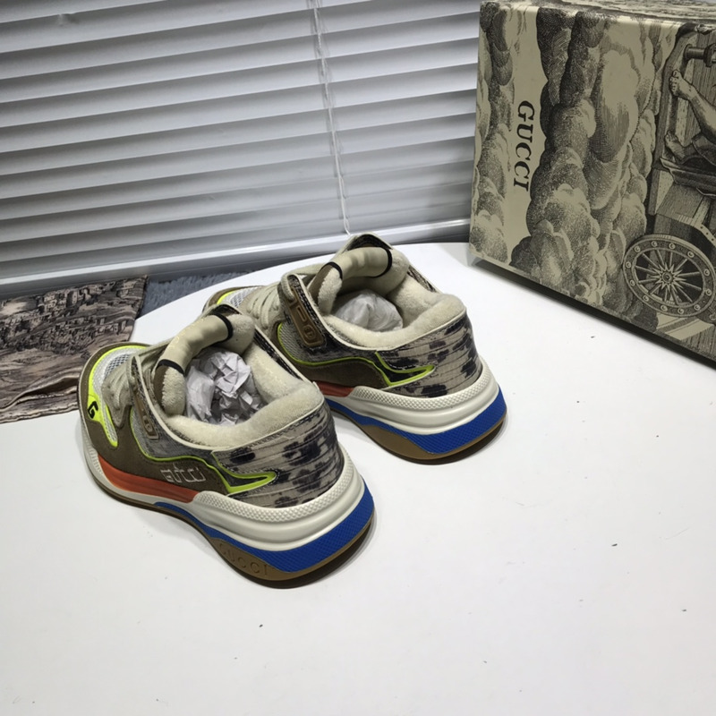 G*u*i ultrapace sneakers