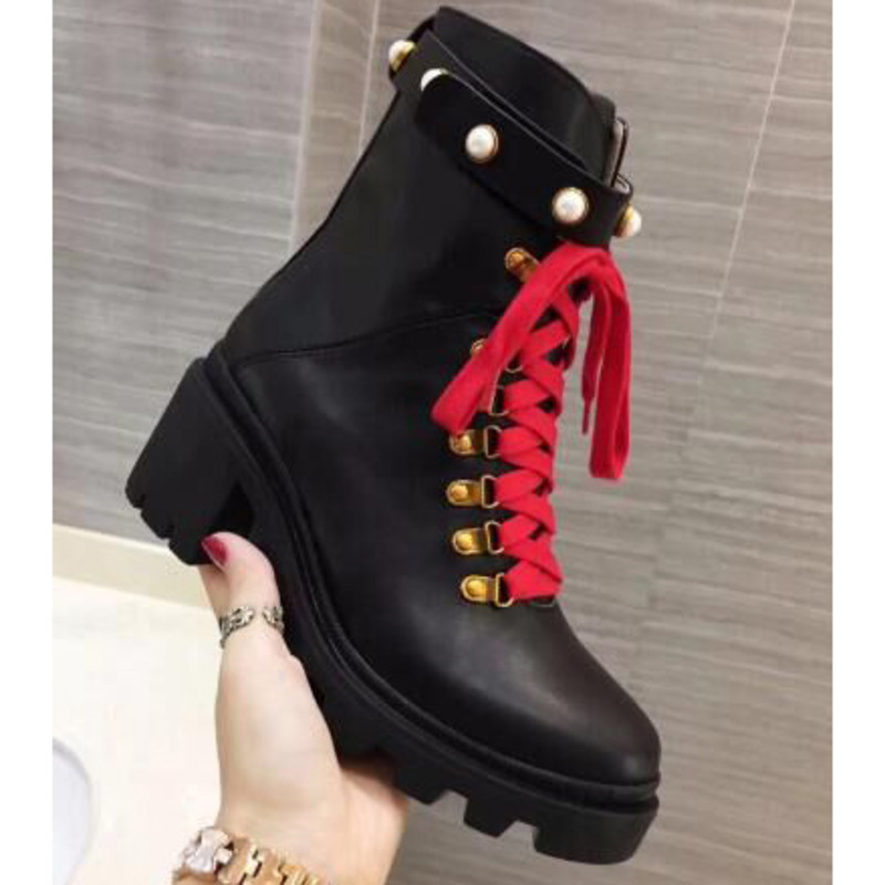 G*u*i black leather boots