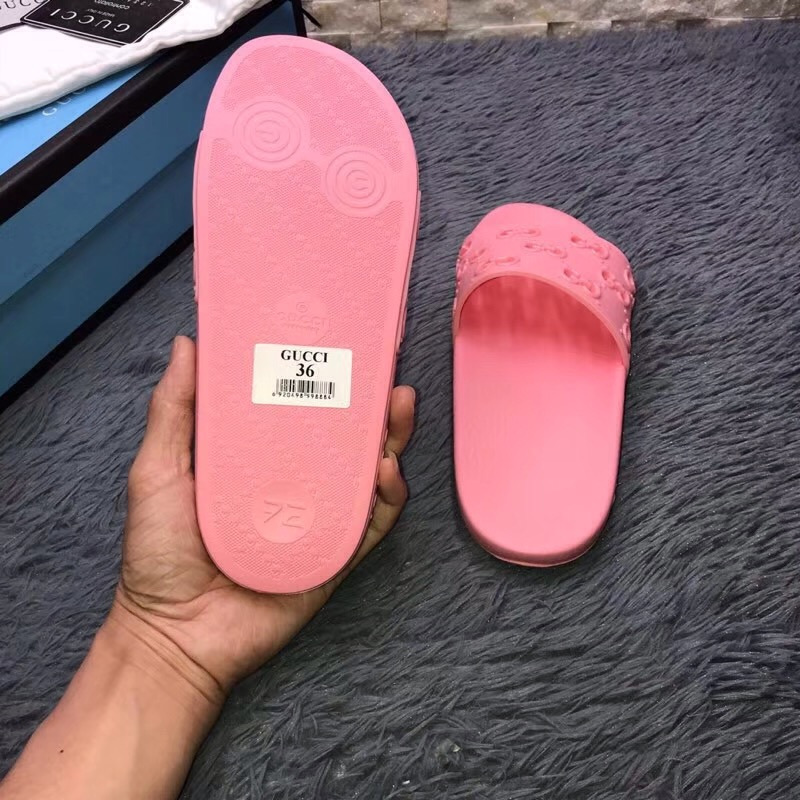 rubber G*u*i slide sandal in pink