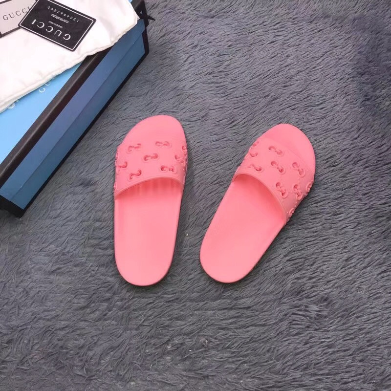 rubber G*u*i slide sandal in pink