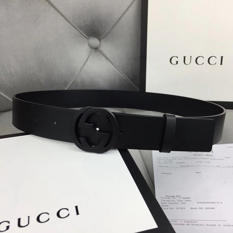 G*u*i leather belt with black interlocking