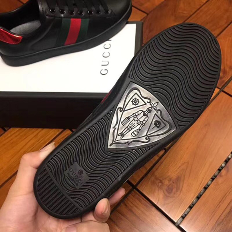 G*u*i ace black leather sneaker