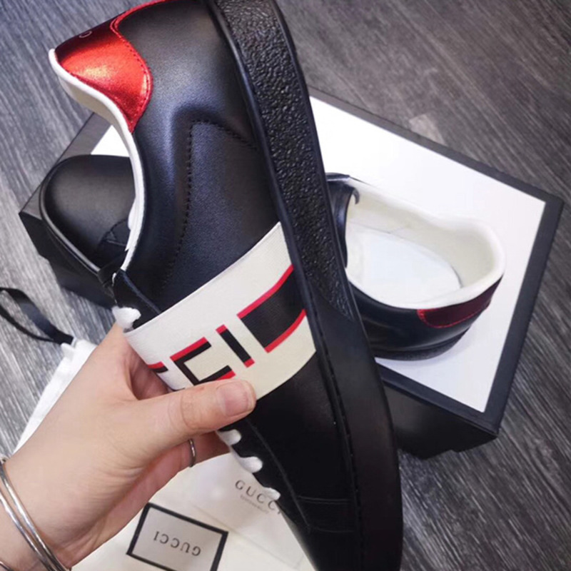 G*u*i stripe leather sneaker in black