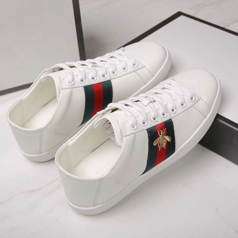 G*u*i ace bee embroidered collapsible-heel leather sneakers