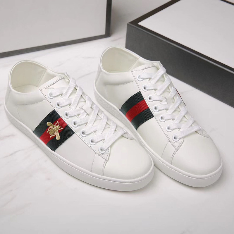 G*u*i ace bee embroidered collapsible-heel leather sneakers