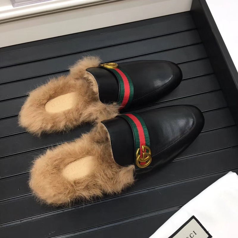 G*u*i fur loafers