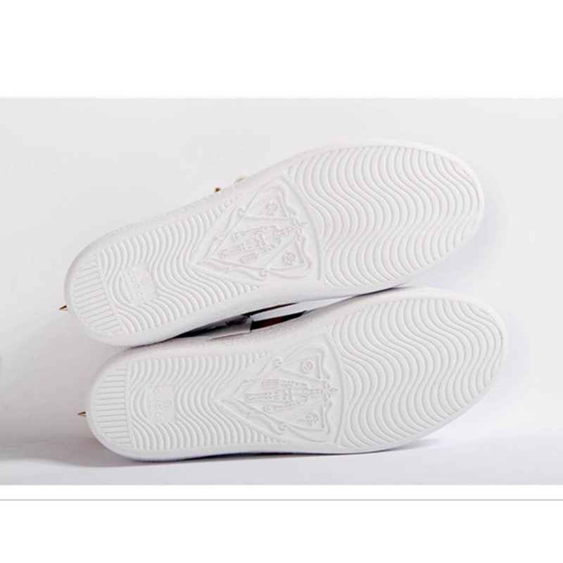 G*u*i pearl white sneakers