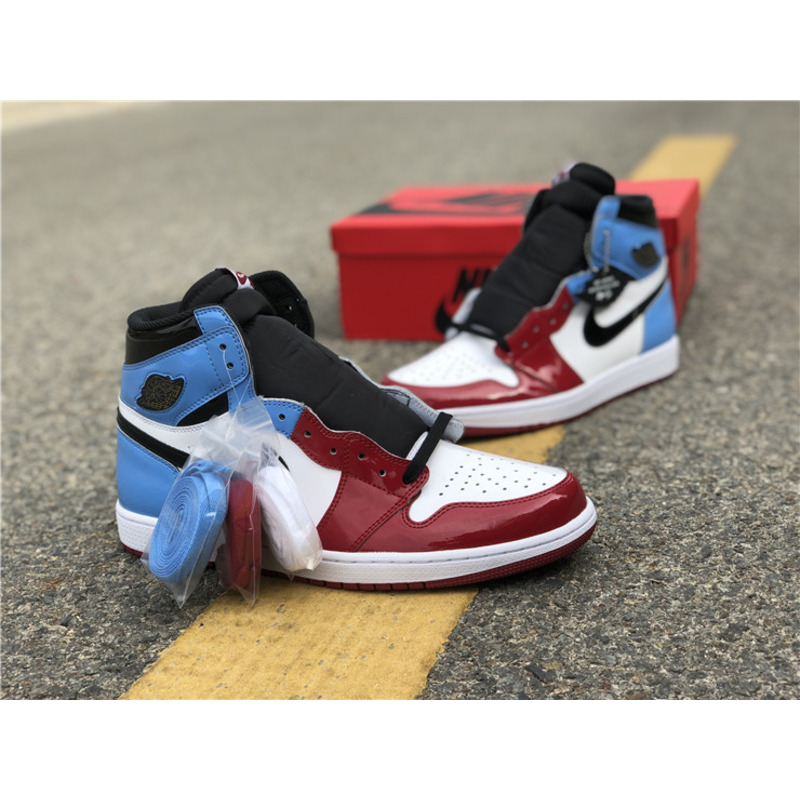 Air Jordan 1 High OG"Fearless"CK5666 100 Sneakers Men Women