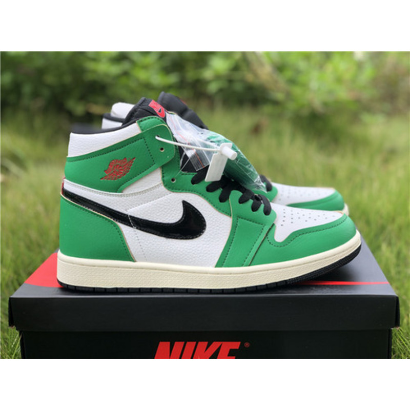 Air Jordan 1 High OG WMNS