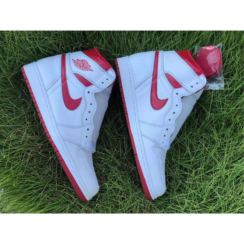 Air Jordan 1 OG"Metallic Red"555088 103 Sneakers Men