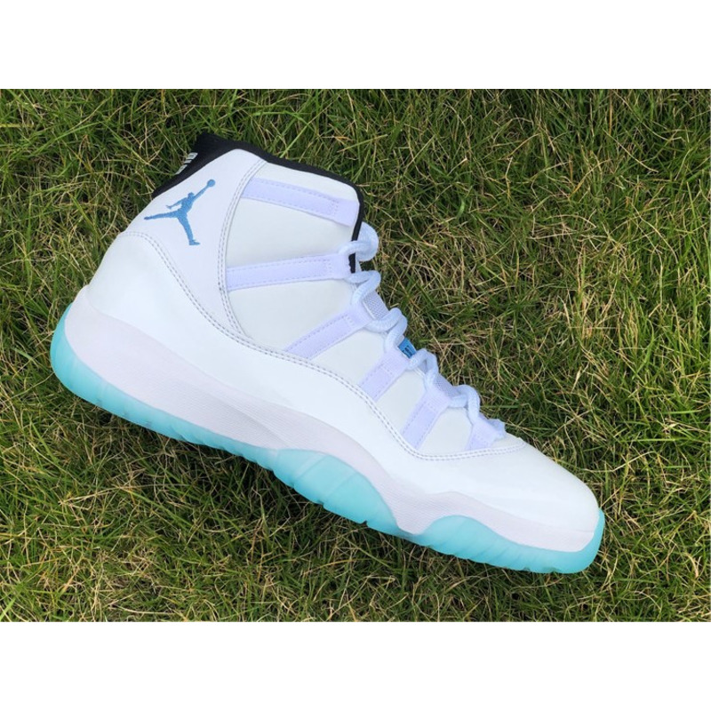 Air Jordan 11 RETRO 378037 117 Sneakers Men