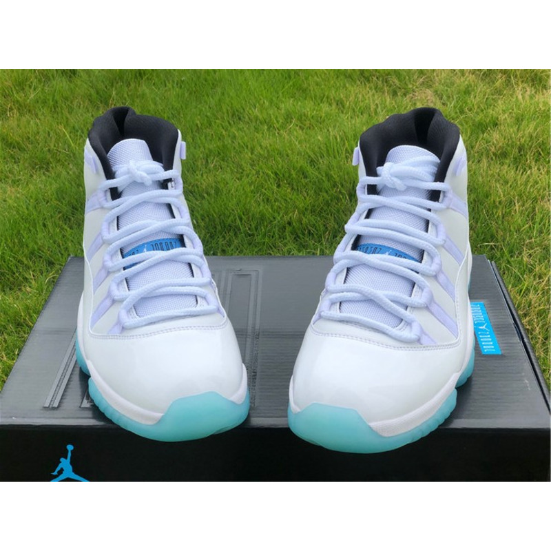 Air Jordan 11 RETRO 378037 117 Sneakers Men