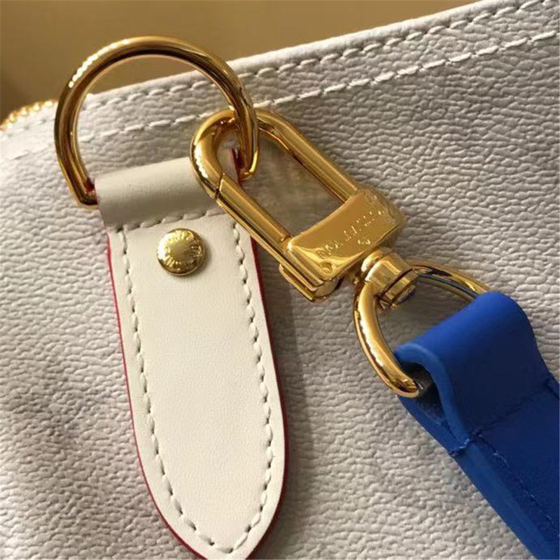 l**is V*t*n monogram duffle bag