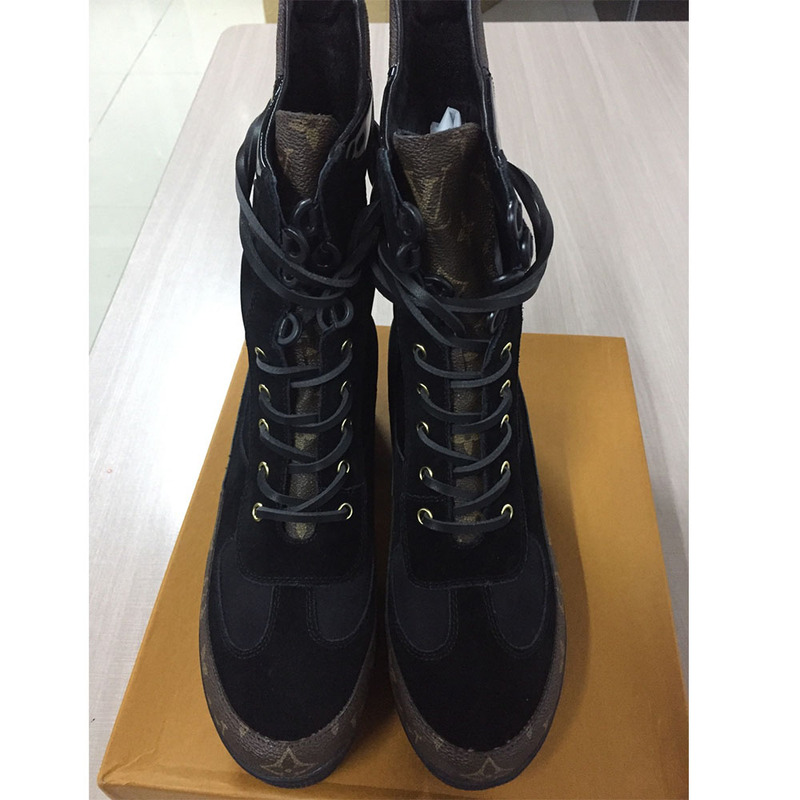 l**is V*t*n monogram high heels women