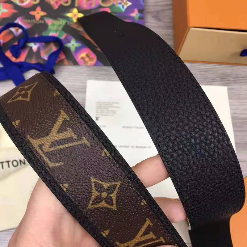 l**is V*t*n initiales monogram belt