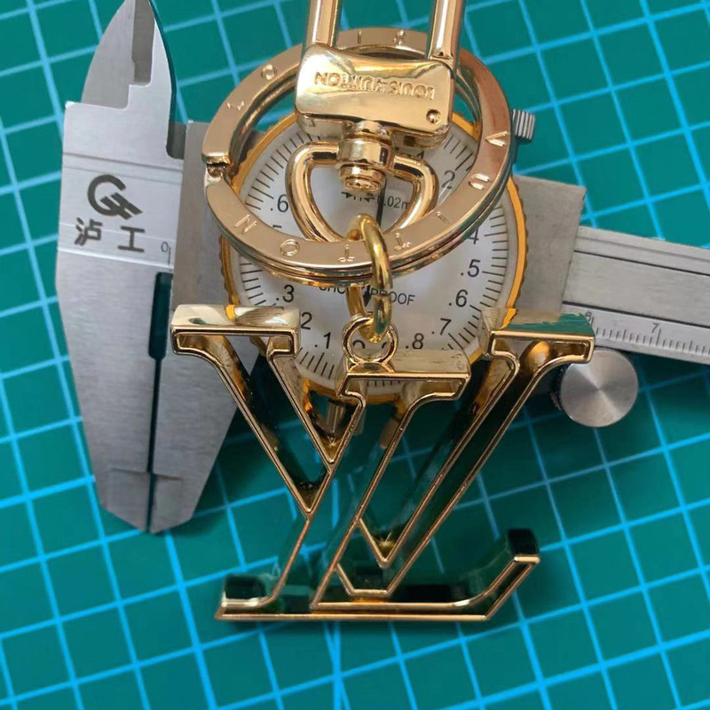 l**is V*t*n keychain