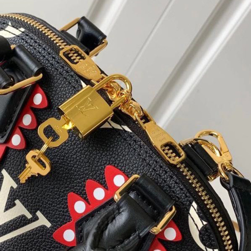 l**is V*t*n carfty alma pm