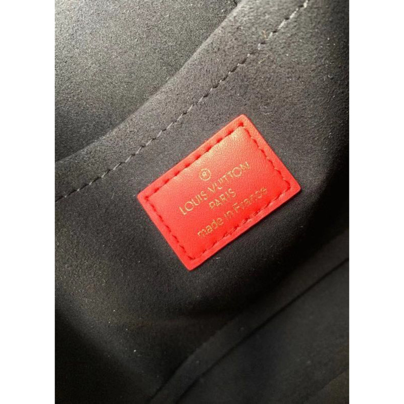 l**is V*t*n carfty alma pm