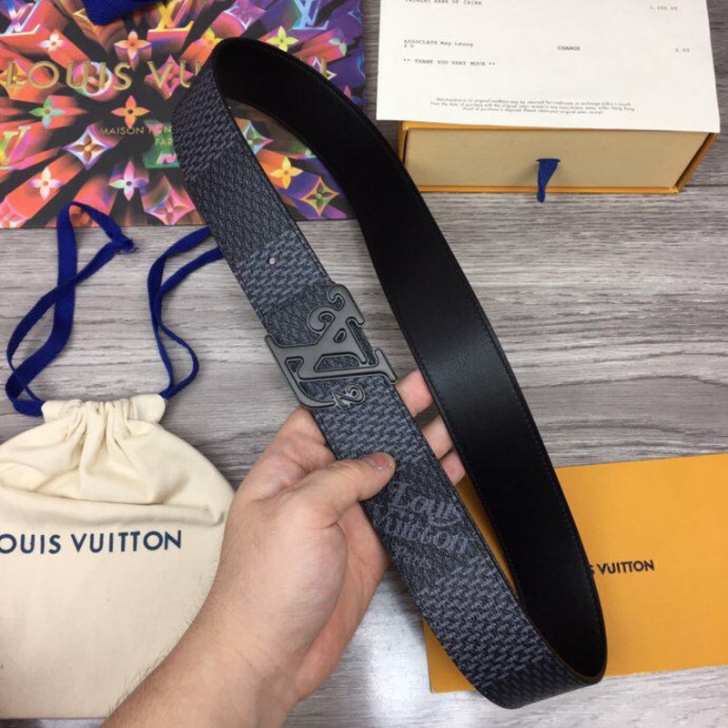 l**is V*t*n squared lv 40mm belt