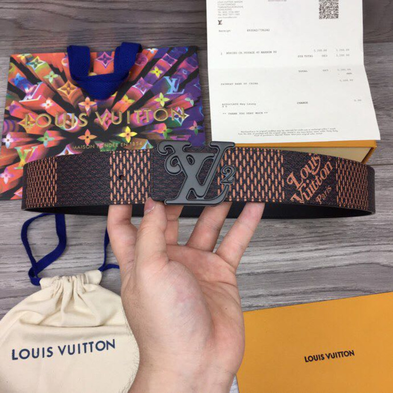 l**is V*t*n squared lv 40mm belt