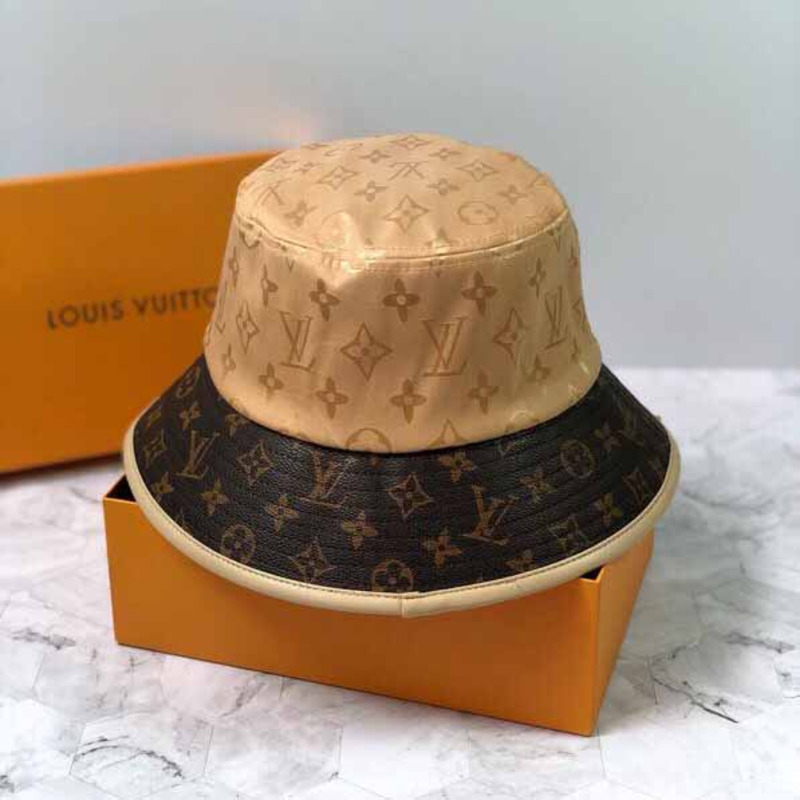 l**is V*t*n monogram bucket hat