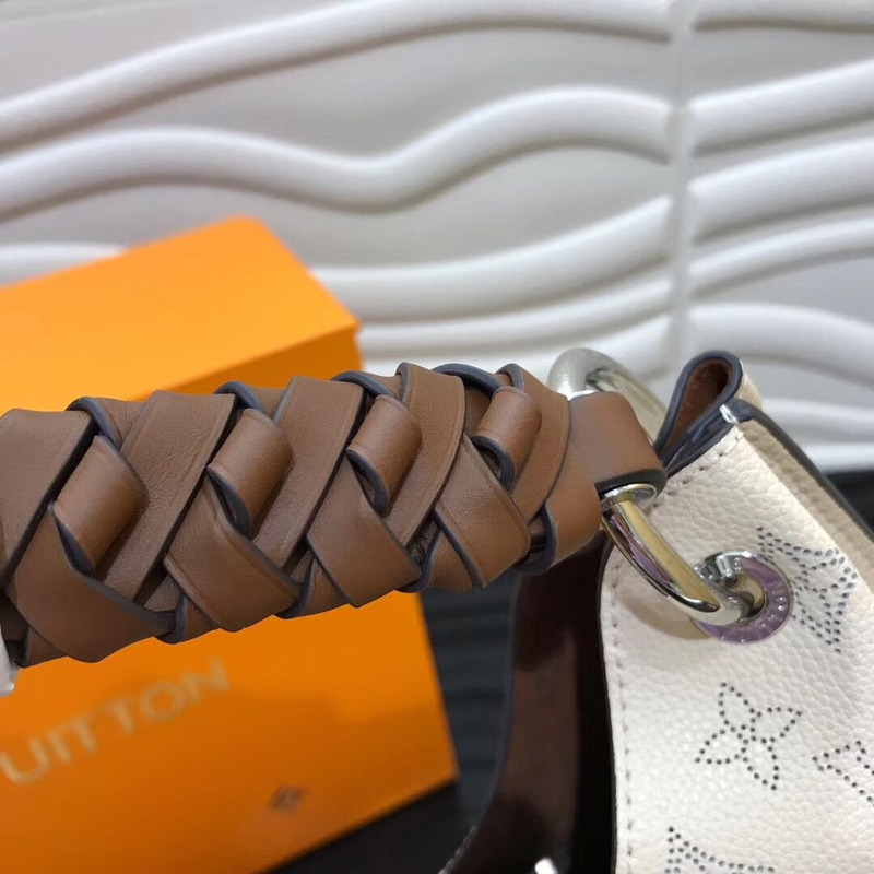 l**is V*t*n babylone chain bb handbag