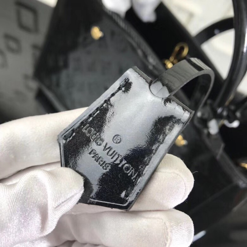 l**is V*t*n monogram vernis leather alma bb