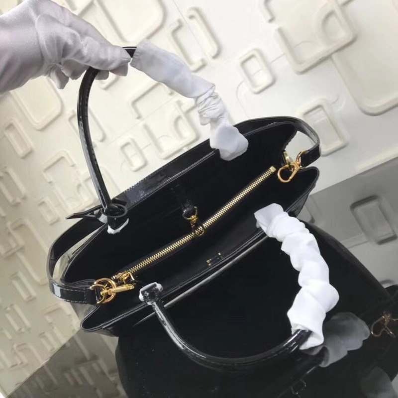 l**is V*t*n monogram vernis leather alma bb