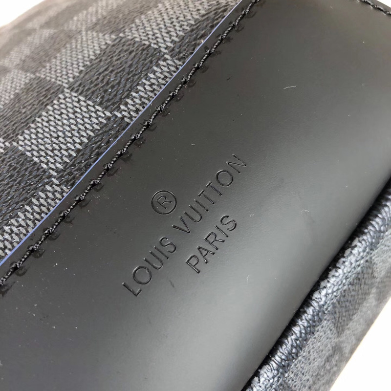 l**is V*t*n avenue sling bag damier graphite canvas