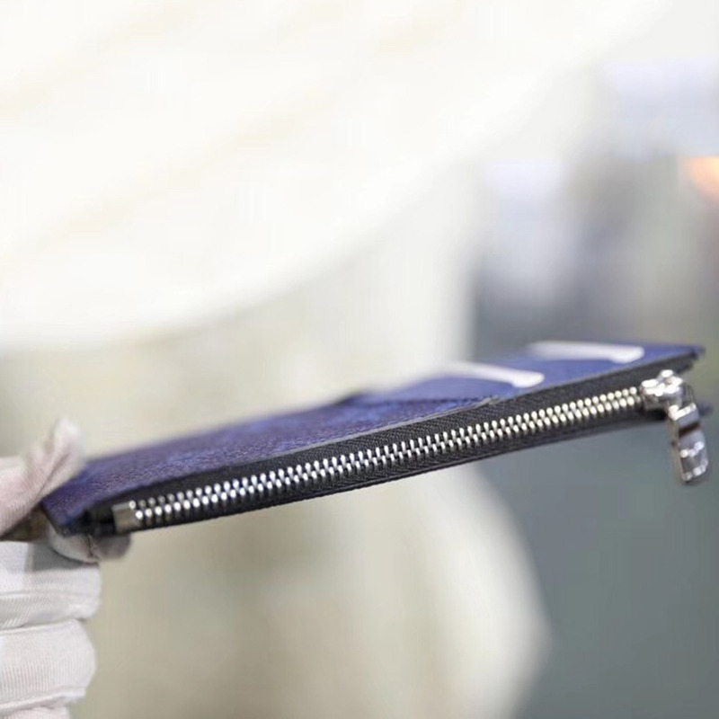 l**is V*t*n coin card holder(navy blue)