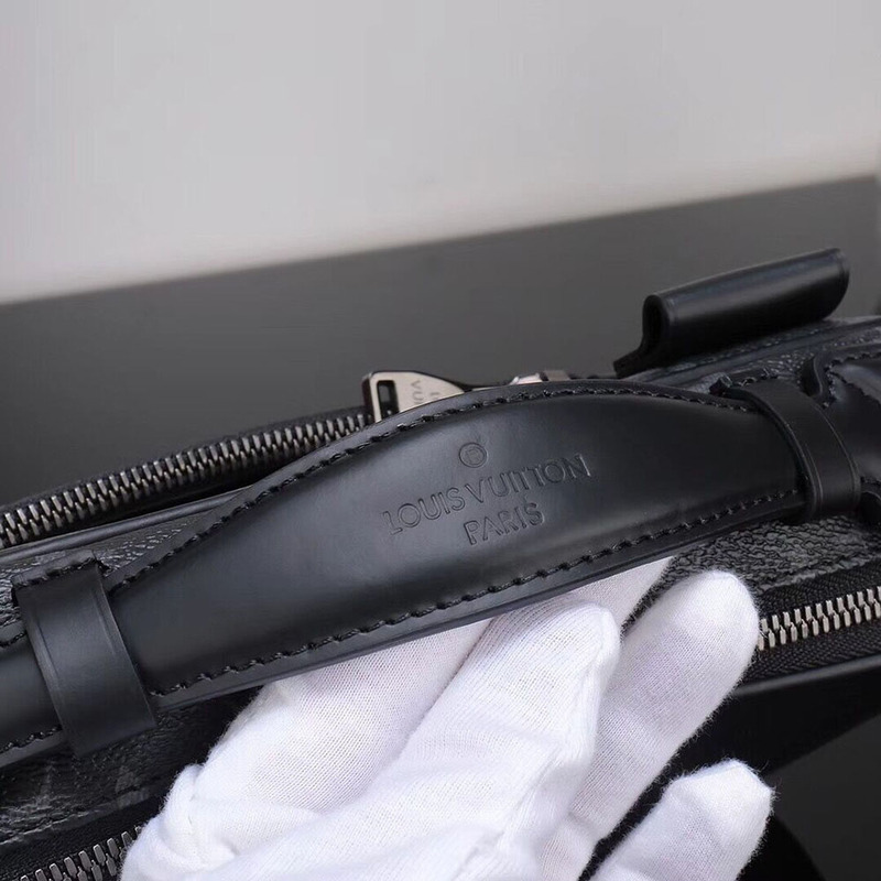 l**is V*t*n black monogram bumbag explorer m42906