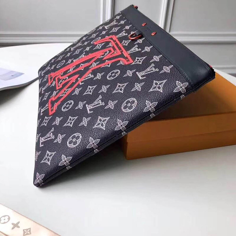 l**is V*t*n pochette  apollo m62905