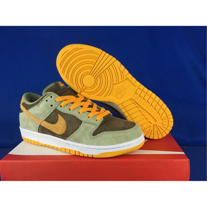 Nike Dunk Low SE Dusty Olive DH5360 300 Sneakers Men Women