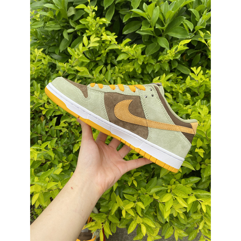 Nike Dunk Low SE Dusty Olive DH5360 300 Sneakers Men Women