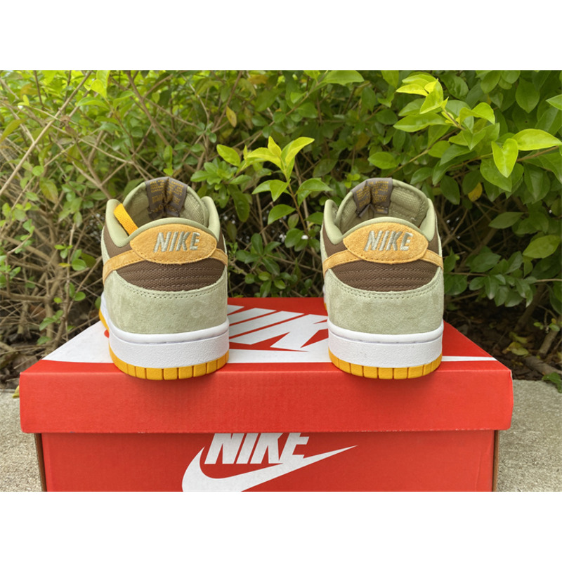 Nike Dunk Low SE Dusty Olive DH5360 300 Sneakers Men Women