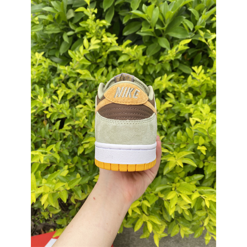 Nike Dunk Low SE Dusty Olive DH5360 300 Sneakers Men Women