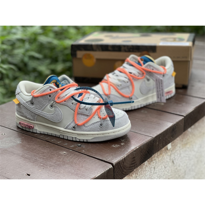 OFF White x Futura x Nike Dunk LOFF W DJ0950 119 Sneakers Men Women