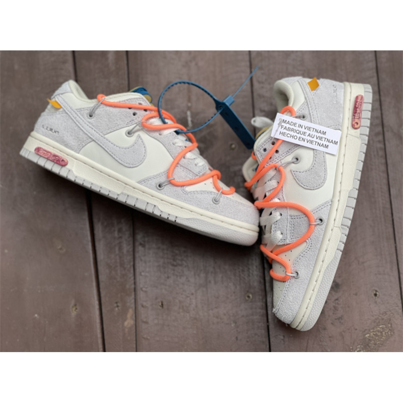 OFF White x Futura x Nike Dunk LOFF W DJ0950 119 Sneakers Men Women