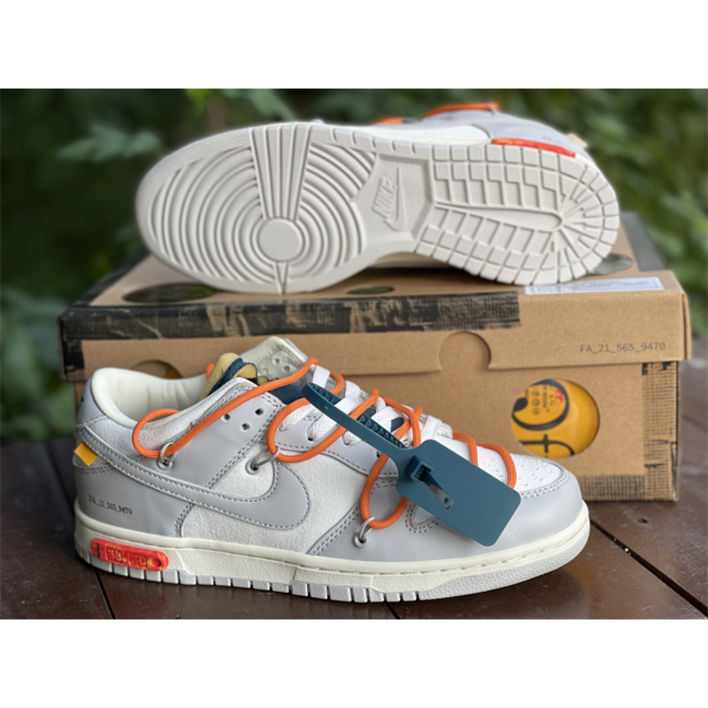 OFF White x Futura x Nike Dunk LOFF W DM1602 104 Sneakers Men Women