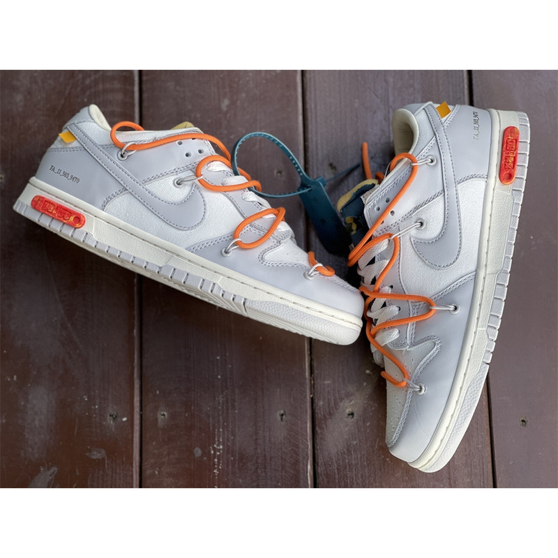 OFF White x Futura x Nike Dunk LOFF W DM1602 104 Sneakers Men Women