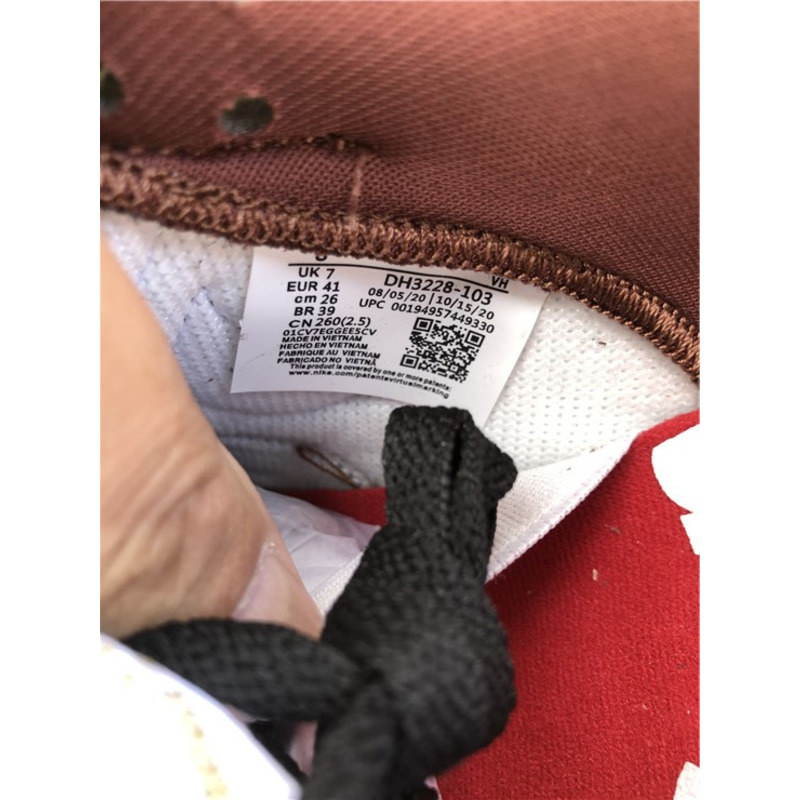 S*p*e x nike sb dunk low dh3228 103 sneakers men women