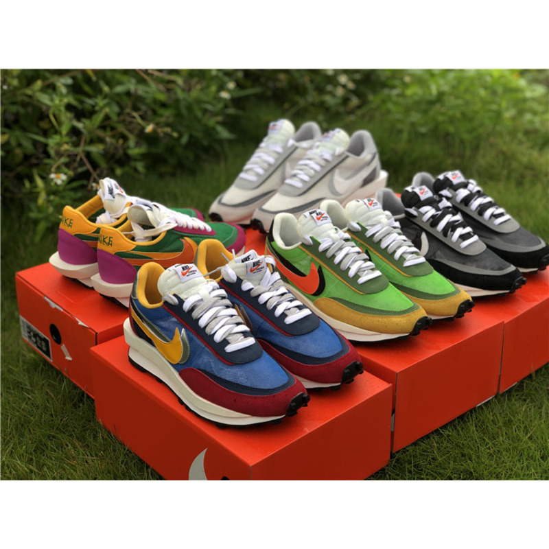 Sacai x Nike LDV Waffle BV0073 300 Sneakers Men Women